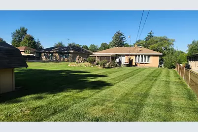 143 S Pleasant Avenue, Bloomingdale, IL 60108 - Photo 22