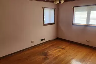 143 S Pleasant Ave, Bloomingdale, IL 60108 - Photo 8