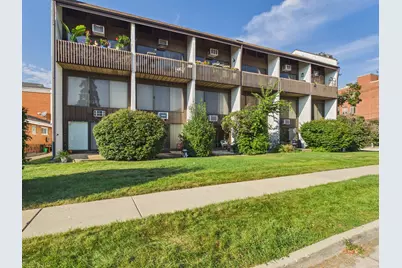 1296 E Washington Street #12, Des Plaines, IL 60016 - Photo 1