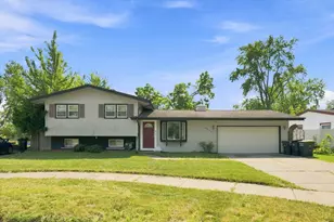 3105 189th St, Lansing, IL 60438 - Photo 1