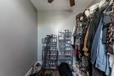 1643 W 19th Street, Chicago, IL 60608 - Photo 36