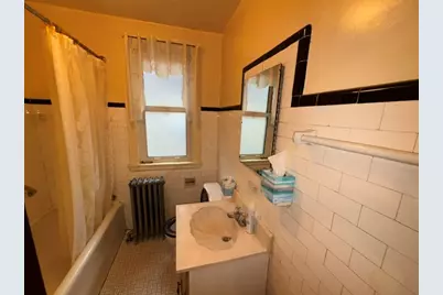 2842 Wisconsin Avenue, Berwyn, IL 60402 - Photo 10