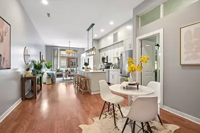 949 W Madison Street #407, Chicago, IL 60607 - Photo 2