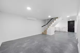 6604 S Rockwell St, Chicago, IL 60629 - Photo 22