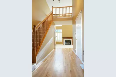 172 Crescent Lane, Schaumburg, IL 60193 - Photo 2