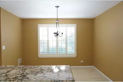 172 Crescent Lane, Schaumburg, IL 60193 - Photo 6
