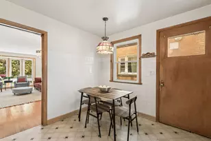 7920 Kenneth Ave, Skokie, IL 60076 - Photo 14