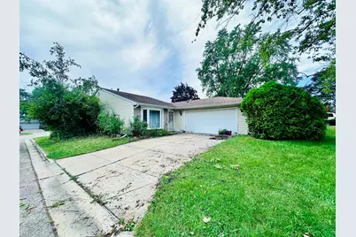 87 Highbury Drive, Elgin, IL 60120 - Photo 2