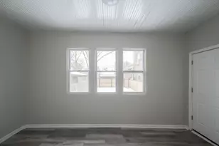7653 S St Lawrence Ave, Chicago, IL 60619 - Photo 14