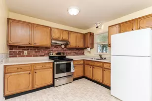 14235 N 1775 E Rd, Pontiac, IL 61764 - Photo 8