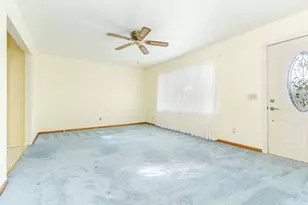 14235 N 1775 E Rd, Pontiac, IL 61764 - Photo 24
