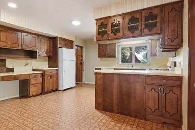 300 S Jackson Street, Flanagan, IL 61740 - Photo 18