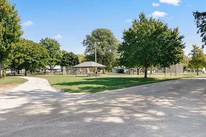 300 S Jackson Street, Flanagan, IL 61740 - Photo 12