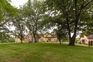 5 Autumn Trail, Barrington Hills, IL 60010 - Photo 62