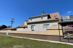 714 Broadway Ave, Melrose Park, IL 60160 - Photo 1