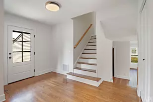 62 E Fox Hill Dr, Buffalo Grove, IL 60089 - Photo 10