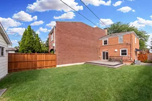 7807 W Summerdale Ave, Chicago, IL 60656 - Photo 16