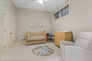 1355 W Erie St, Chicago, IL 60622 - Photo 24