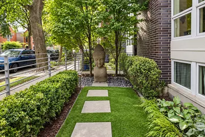 1824 W Superior Street, Chicago, IL 60622 - Photo 2
