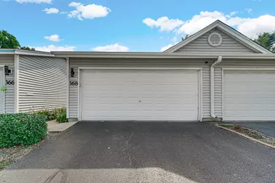368 Dogwood Terrace, Buffalo Grove, IL 60089 - Photo 2