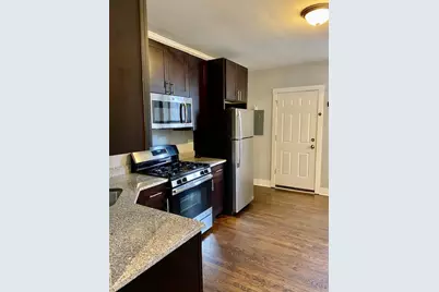 1415 W Augusta Boulevard, Chicago, IL 60642 - Photo 2