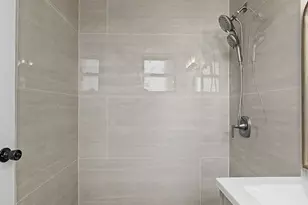 5740 N Sheridan Rd, Chicago, IL 60660 - Photo 28