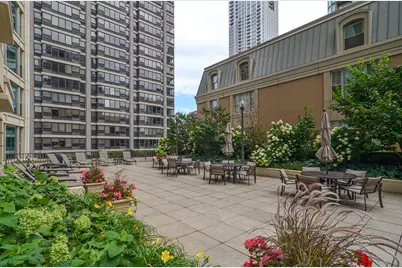 25 E Superior Street #3701, Chicago, IL 60611 - Photo 46