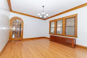 5253 W Wrightwood Ave, Chicago, IL 60639 - Photo 8