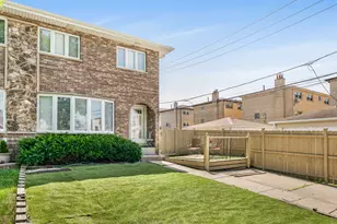 3615 N Pacific Ave, Chicago, IL 60634 - Photo 2
