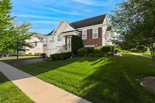 599 Treble Ln, Volo, IL 60073 - Photo 12