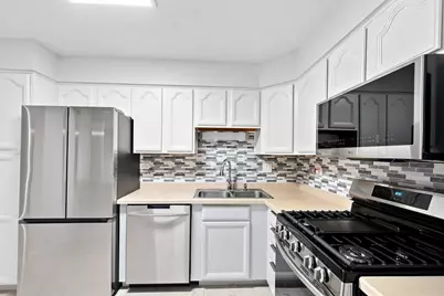 521 73rd Street #105, Downers Grove, IL 60516 - Photo 6