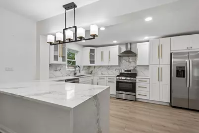 [Address not provided], Northbrook, IL 60062 - Photo 8