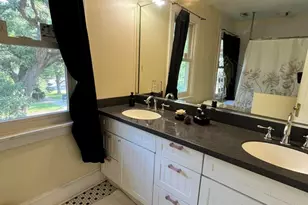 10902 S Hoyne Ave, Chicago, IL 60643 - Photo 18