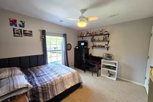 4749 Oregon Trail, McHenry, IL 60050 - Photo 30