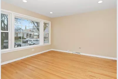 155 W 81st Street, Chicago, IL 60620 - Photo 4