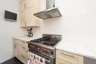 415 W Aldine Avenue #4C, Chicago, IL 60657 - Photo 10