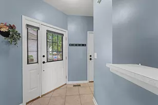 189 Polaris Dr, Lake in the Hills, IL 60156 - Photo 2