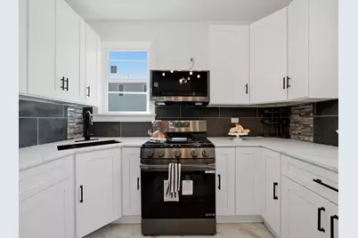 7948 S Colfax Avenue, Chicago, IL 60617 - Photo 14