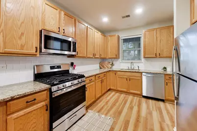 2900 Glacier Way #B, Wauconda, IL 60084 - Photo 14