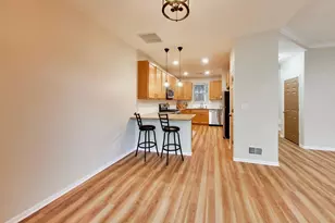 2900 Glacier Way, Wauconda, IL 60084 - Photo 12