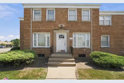 2203 13th Avenue S #11A, Broadview, IL 60155 - Photo 1