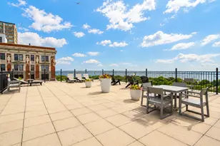 4980 N Marine Dr, Chicago, IL 60640 - Photo 10