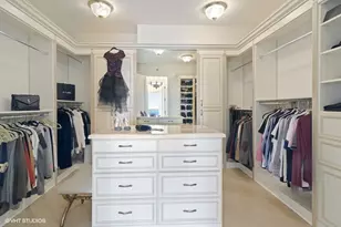 55 E Erie St, Chicago, IL 60610 - Photo 28