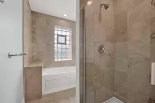 3408 W Sunnyside Ave, Chicago, IL 60625 - Photo 16
