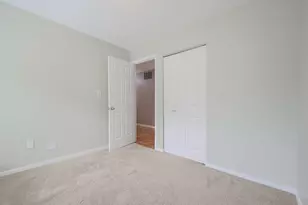 2003 Sudbury Dr, Hoffman Estates, IL 60169 - Photo 36