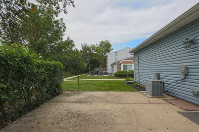 2003 Sudbury Drive, Hoffman Estates, IL 60169 - Photo 50