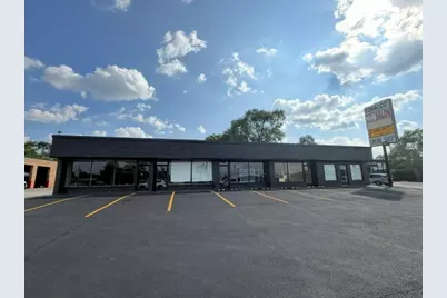 345 E North Avenue, Villa Park, IL 60181 - Photo 1
