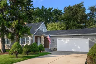 2727 Elder Ln, Franklin Park, IL 60131 - Photo 2