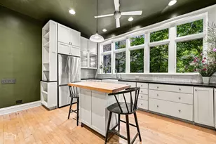 1364 E 49th St, Chicago, IL 60615 - Photo 14