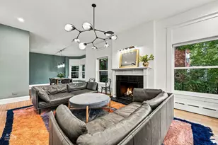 1364 E 49th St, Chicago, IL 60615 - Photo 8